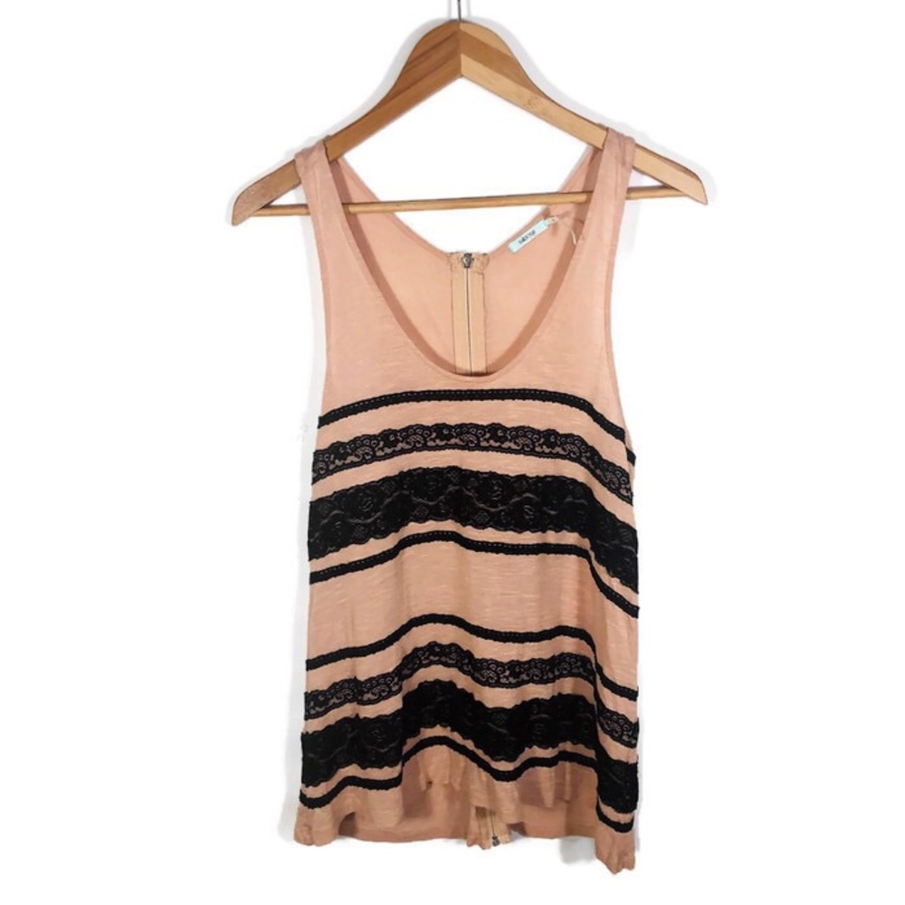 Kimchi Blue Nude And Black Lace Tank Top